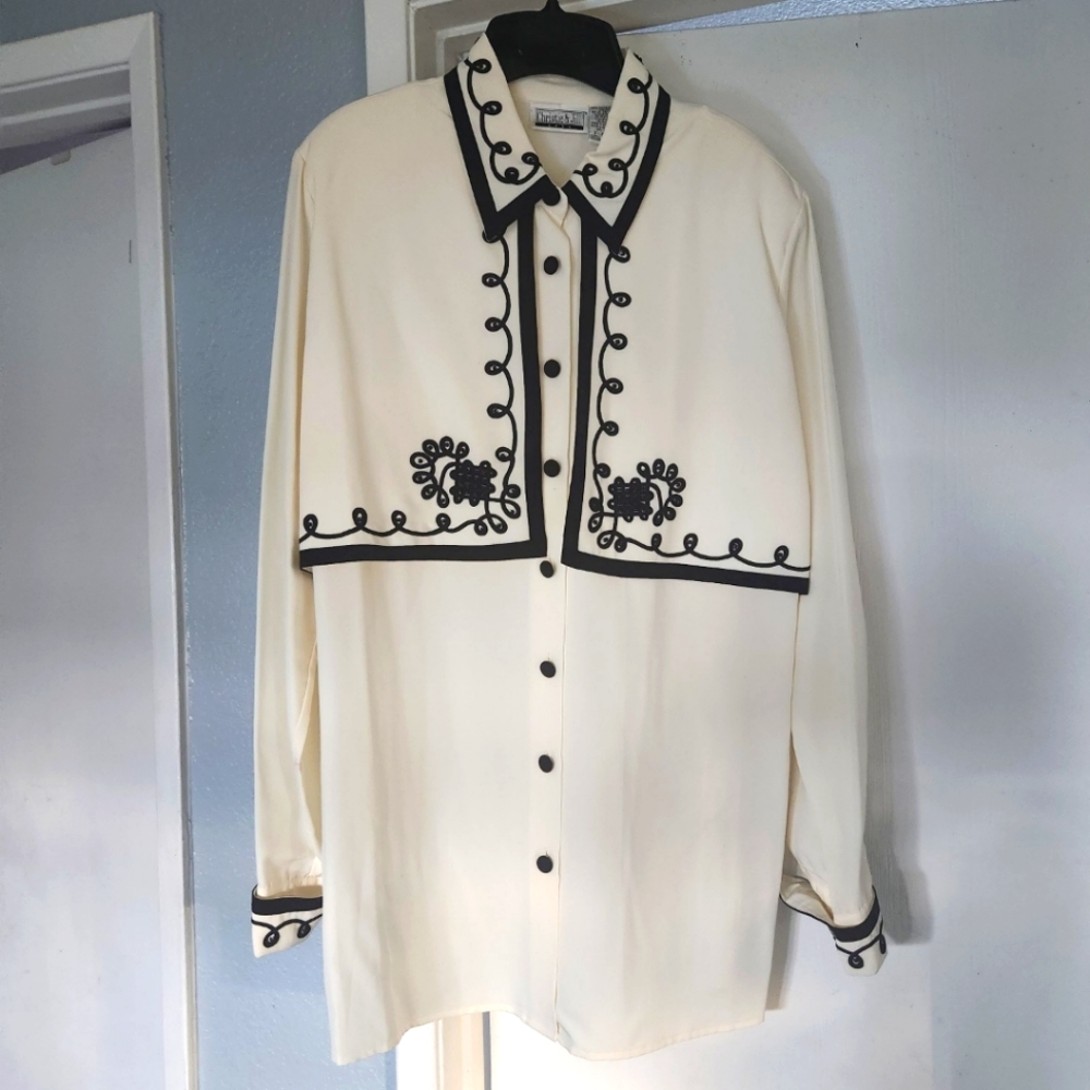 White button-down tunic w/embroidery  cording.